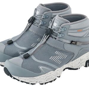 New Balance Men's Light Gray High-Top Sneakers